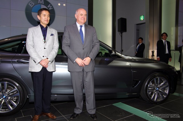 左はBMW AG BMW デザイン部門 エクステリア・クリエイティブ・ディレクターの永島譲二氏、右はBMWジャパンの代表取締役社長 アラン・ハリス氏。