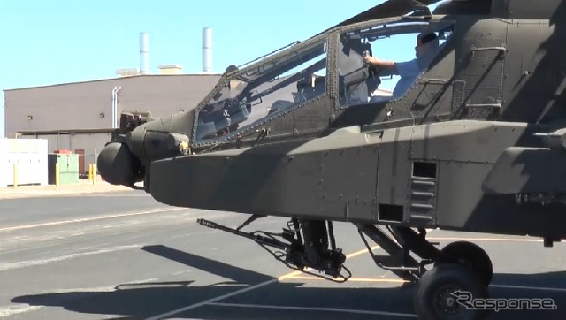 2000機目のアパッチ・ヘリコプターを出荷(動画キャプチャ)