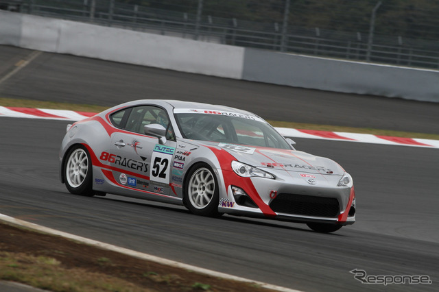 86&BRZが富士スピードウェイに集結…“Fuji 86 Style with BRZ 2013”