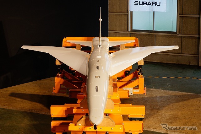 宇宙航空研究開発機構(JAXA)が超音速機のソニックブーム低減実験「D-SENDプロジェクト」で使用する試験用の機体、S3CM(S-cube Concept Mogel)