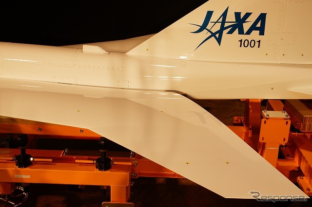宇宙航空研究開発機構(JAXA)が超音速機のソニックブーム低減実験「D-SENDプロジェクト」で使用する試験用の機体、S3CM(S-cube Concept Mogel)