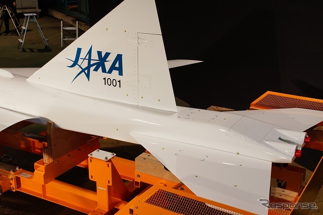 宇宙航空研究開発機構(JAXA)が超音速機のソニックブーム低減実験「D-SENDプロジェクト」で使用する試験用の機体、S3CM(S-cube Concept Mogel)