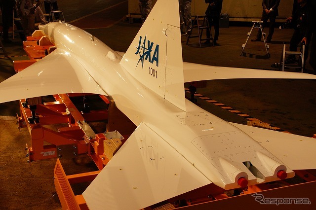 宇宙航空研究開発機構(JAXA)が超音速機のソニックブーム低減実験「D-SENDプロジェクト」で使用する試験用の機体、S3CM(S-cube Concept Mogel)