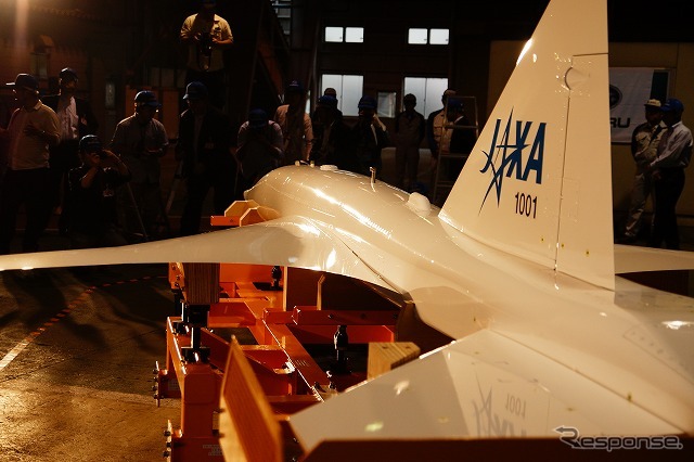 宇宙航空研究開発機構(JAXA)が超音速機のソニックブーム低減実験「D-SENDプロジェクト」で使用する試験用の機体、S3CM(S-cube Concept Mogel)