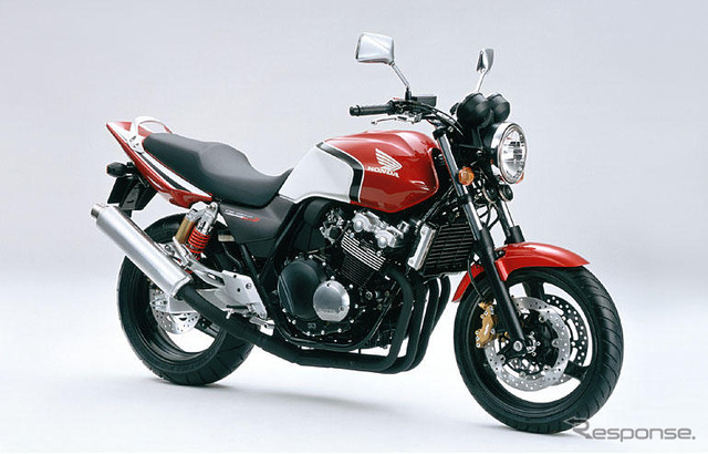 CB400スーパーFOURをマイナーチェンジ