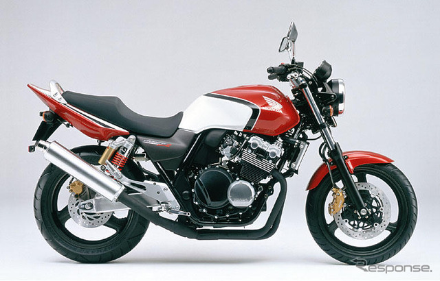 CB400スーパーFOURをマイナーチェンジ