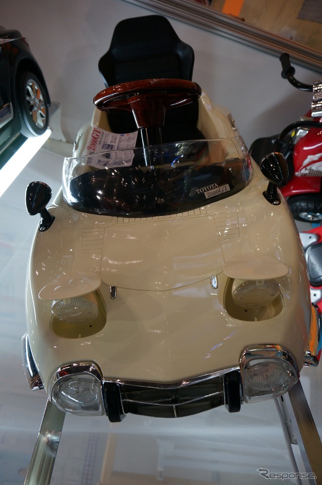 「ミズタニ」の乗り物玩具(東京おもちゃショー13)