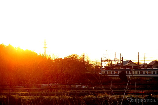 東武野田線 8000系