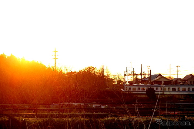 東武野田線　8000系