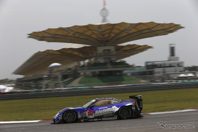 決勝3位のRAYBRIG HSV-010。写真:Honda