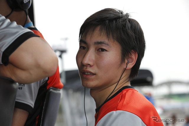 レース後半、見事なオーバーテイクで優勝を勝ち取った小林崇志。写真：Honda