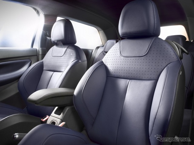 シトロエン DS3 CABRIO Sport Chic