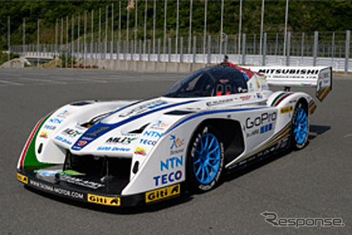 チームAPEVのレース車両