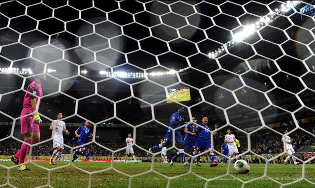 コンフェデレーションズ杯、日本3-イタリア4(6月19日)