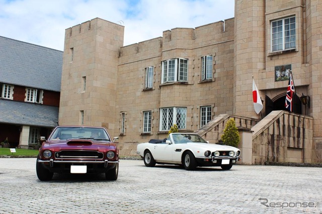 アストンマーチン・V8(左)とV8ヴォランテ(右)
