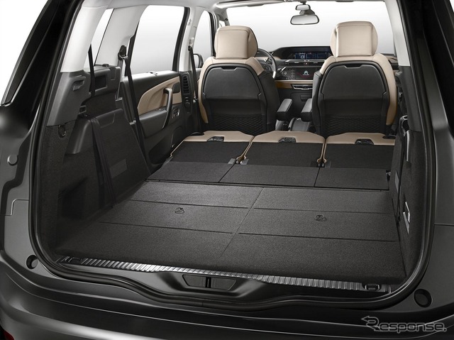 新型 シトロエン グランドC4ピカソ