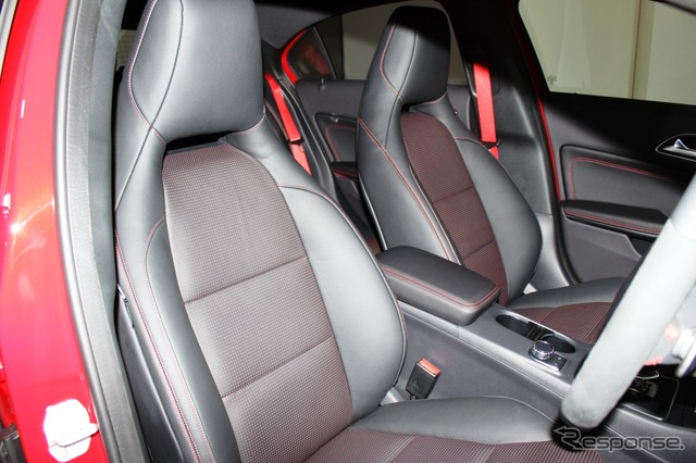 メルセデスベンツ A 45 AMG 4MATIC
