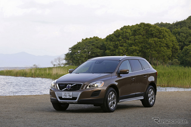 VOLVO XC60 T5