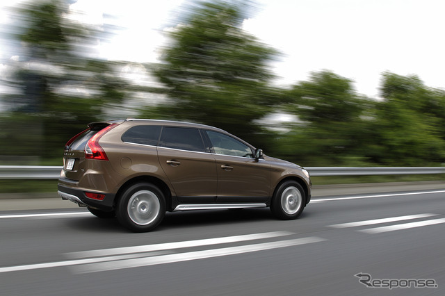 VOLVO XC60 T5
