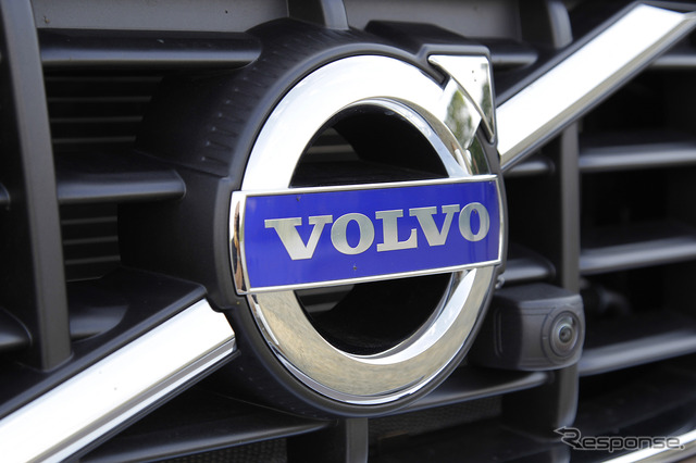 VOLVO XC60 T5