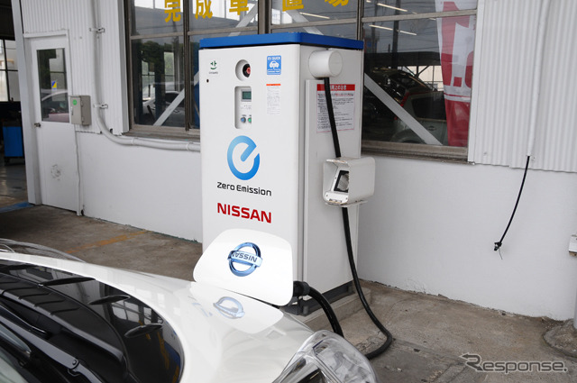 日産 リーフ