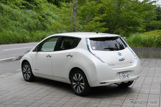 日産 リーフ