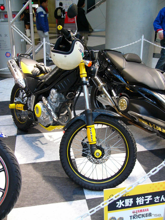 【東京モーターサイクルショー05】写真蔵…トリッカーがここまで変わる
