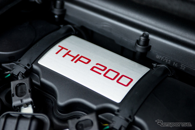 プジョー 208 GTi