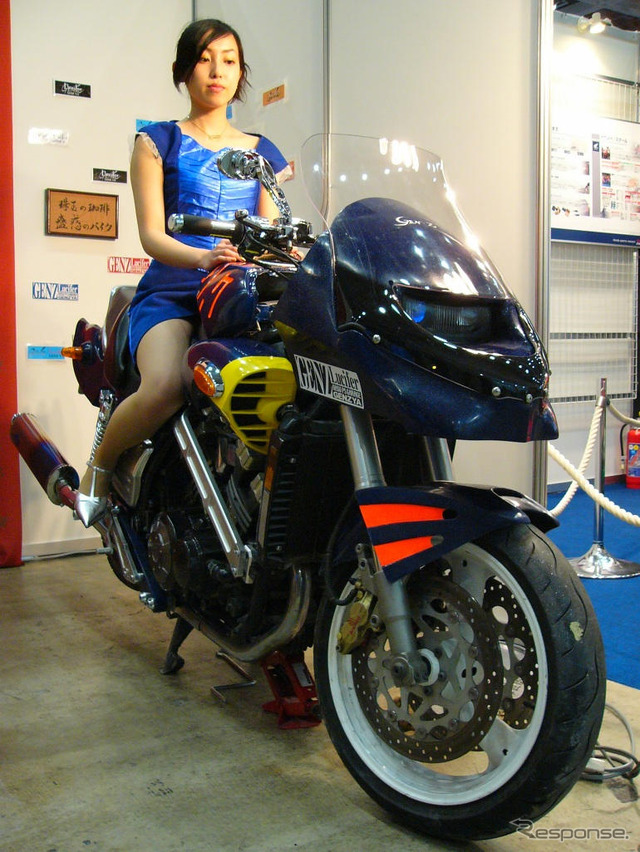 【東京モーターサイクルショー05】写真蔵…元気なヤマハのカスタム