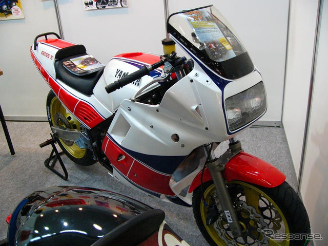 【東京モーターサイクルショー05】写真蔵…元気なヤマハのカスタム