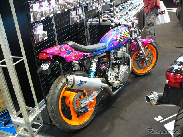 【東京モーターサイクルショー05】写真蔵…元気なヤマハのカスタム