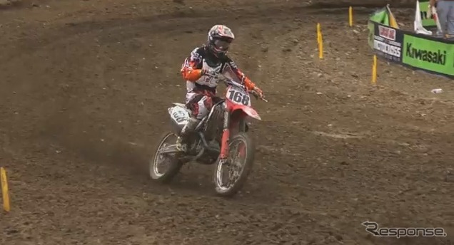 タッカー・ヒバートがモトクロスに参戦(動画キャプチャ)