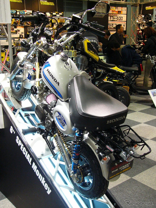 【東京モーターサイクルショー05】ホンダの定番、モンキー と XR …写真蔵