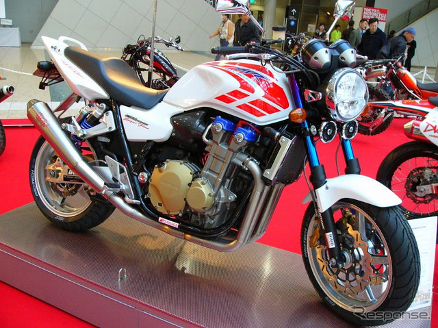 【東京モーターサイクルショー05】ホンダの定番、モンキー と XR …写真蔵