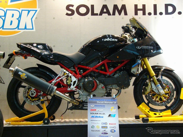 【東京モーターサイクルショー05】カッコよすぎる ドゥカティ & MVアグスタ …写真蔵