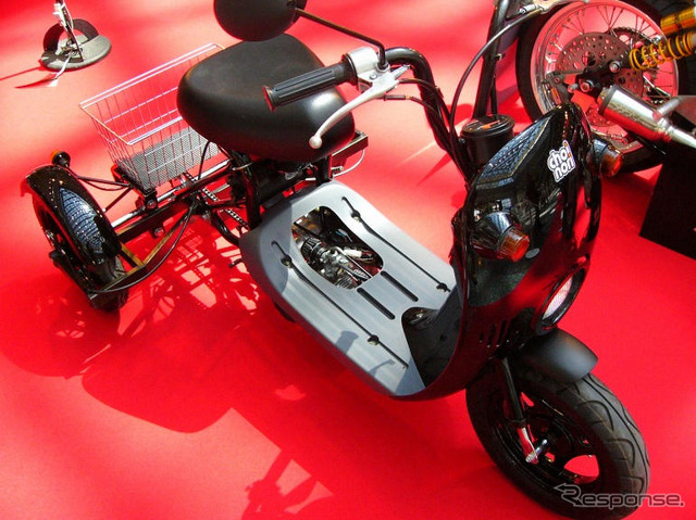 【東京モーターサイクルショー05】写真蔵…ローダウン・LED・トライバル