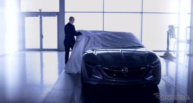 モンツァ コンセプトを予告するオペルのカールトーマス・ノイマンCEO