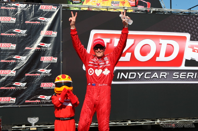 オーバルのポコノに続いて、市街地のトロントを制したディクソン。写真:IndyCar