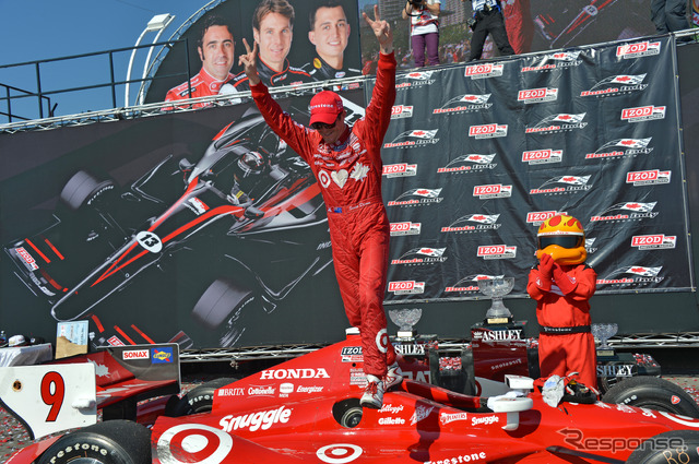 これでポイントランクでも首位の背中が見えてきたディクソン。写真:IndyCar