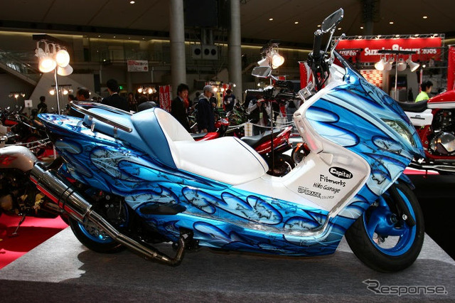 【東京モーターサイクルショー05】大本命、ホンダ フォルツァ カスタムの写真蔵