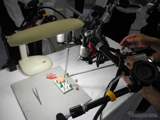 東京工業大学の手術支援ロボット、スレーブ側