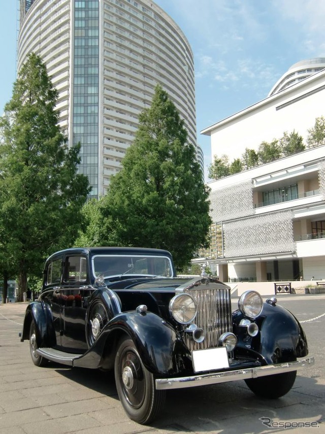 故吉田茂首相の愛車ロールスロイス・25/30スポーツサルーン(特別展示)