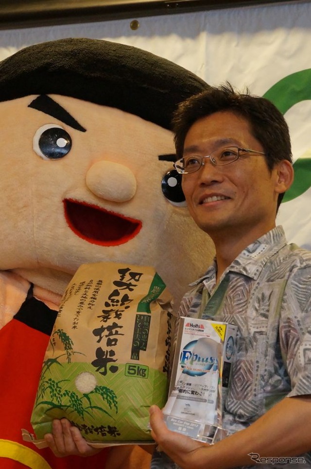 総合優勝は、初代『インサイト』で参戦の(有)安澤商店・自動車部