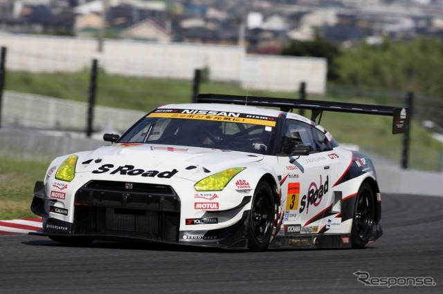 【SUPER GT 第5戦】「本物の鈴鹿に興奮した」ゲーマー出身 ルーカス・オルドネスが合同テストに参加