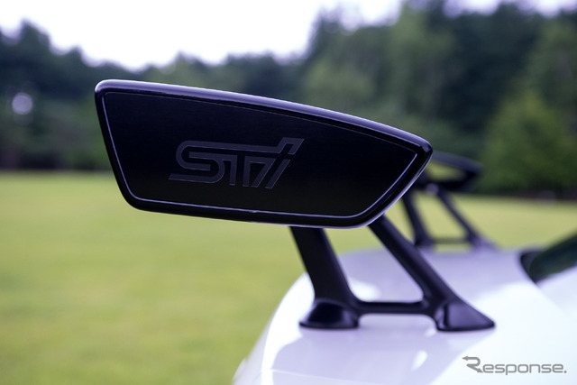 WRX STI tS タイプRA(NBR チャレンジ パッケージ・レカロ)