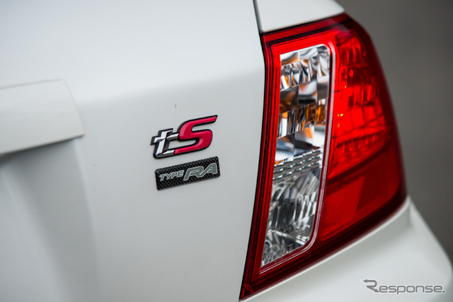 WRX STI tS タイプRA(NBR チャレンジ パッケージ・レカロ)