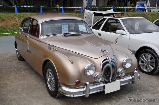 1962年式ジャガー Mk II 3.8S