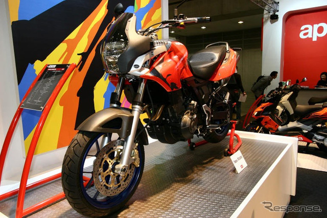 【東京モーターサイクルショー05】アプリリア 写真蔵…これが最後の?
