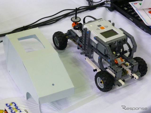 キッズエンジニア2013 アイシンブース