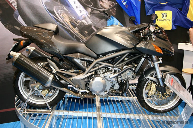 【東京モーターサイクルショー05】カジバ & MVアグスタ 写真蔵